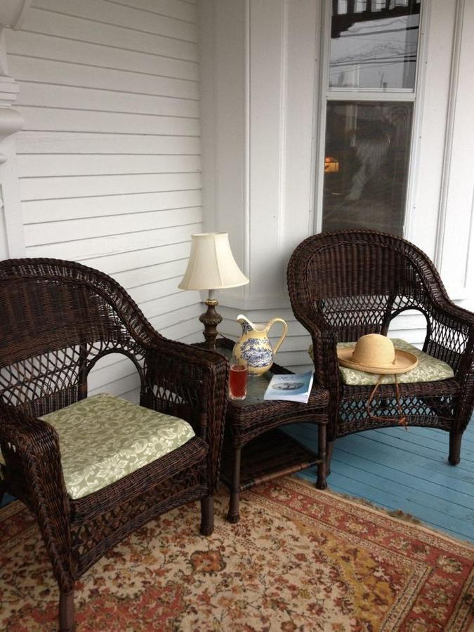 A Seafaring Maiden Bed And Breakfast Granville Ferry Exterior photo